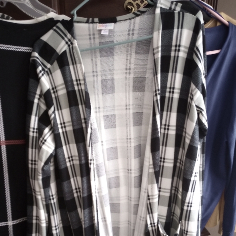 LuLaRoe Caroline M and L